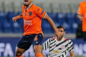 爱游戏-科维托娃新星重要助攻表现突出，曼联前途光明！全场沸腾不已(mbusctrl错误代码8)